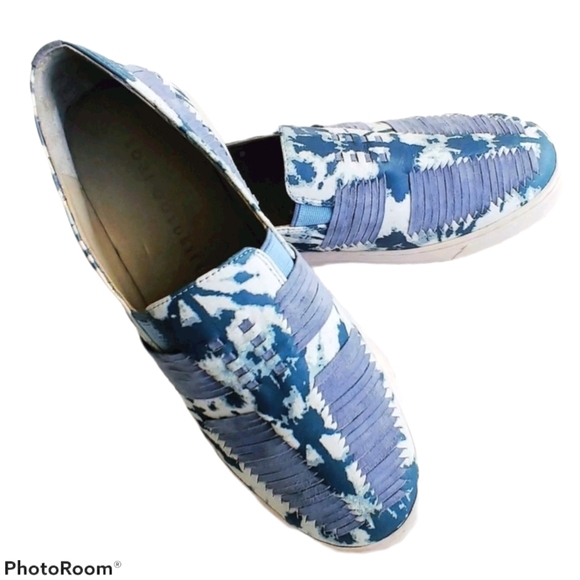 Lori Goldstien Shoes - Lori Goldstein Li-Blaze Slip-On Sneaker  Leather / Suede Women's Sz 6.5